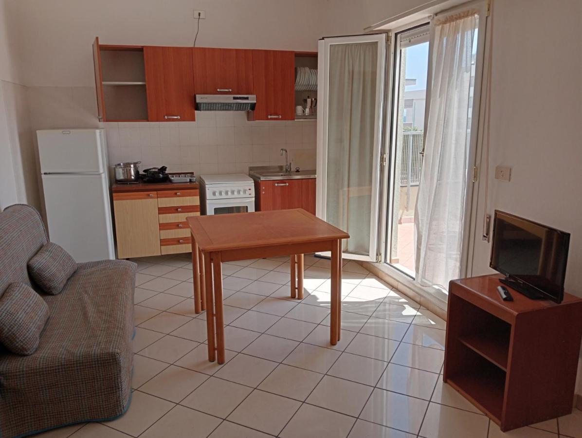 Appartamenti Carlotta Rimini Extérieur photo