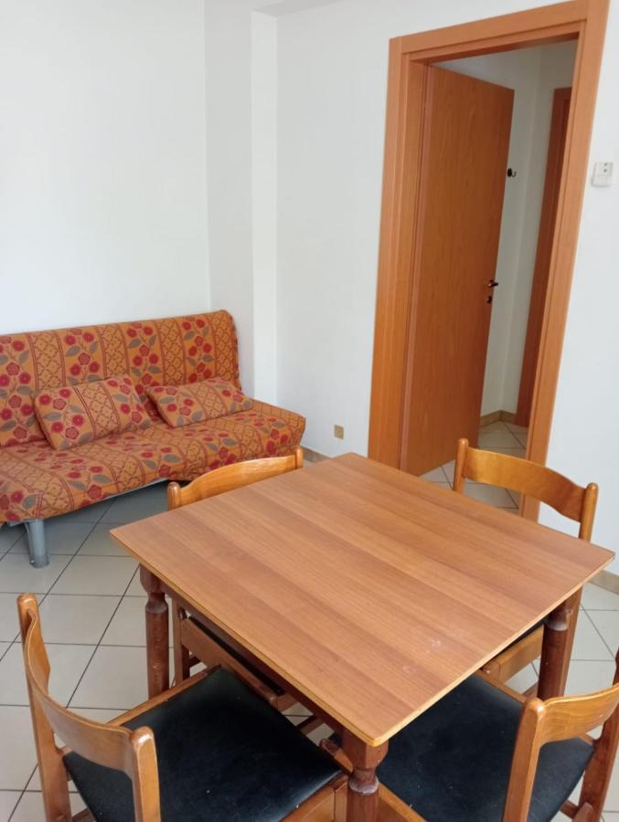 Appartamenti Carlotta Rimini Extérieur photo